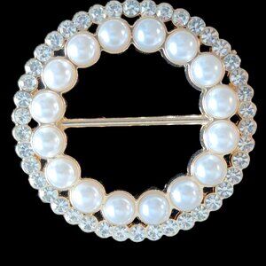 SCARF SLIDE goldtone w "PEARLS" & Rhinestones NEW by Ornaments Collection